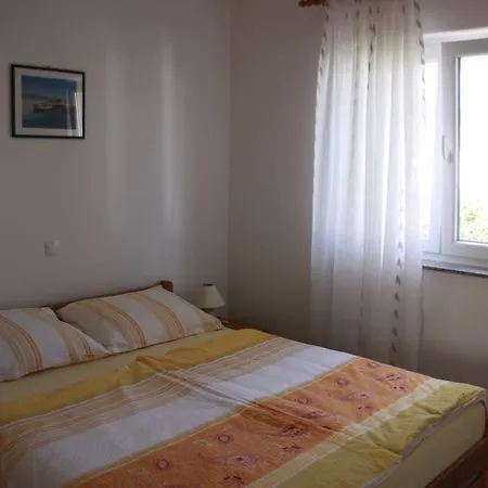 Mediterranean Oasis Apartment Baška